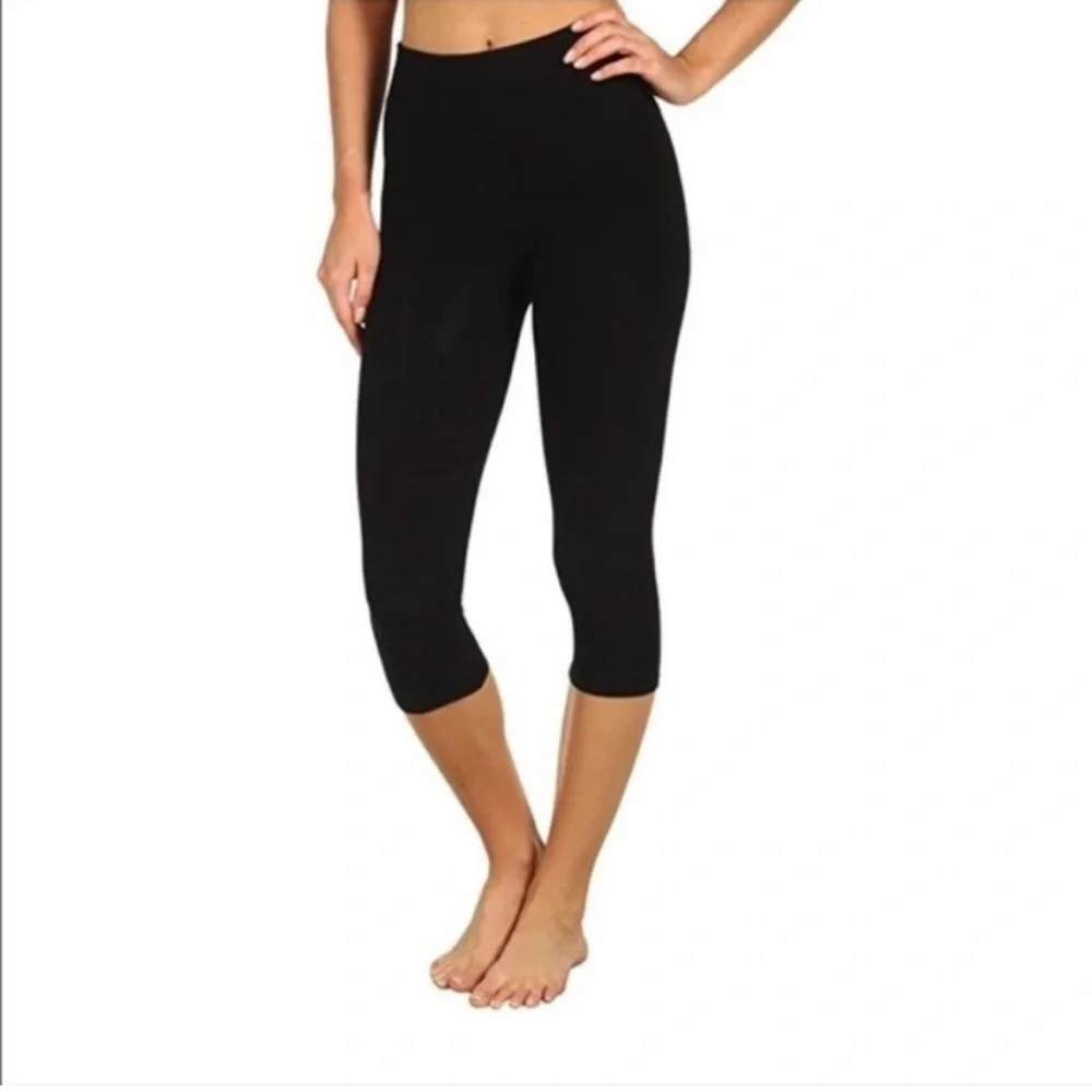 Spanx *Like New* Cropped Leggings Size XL